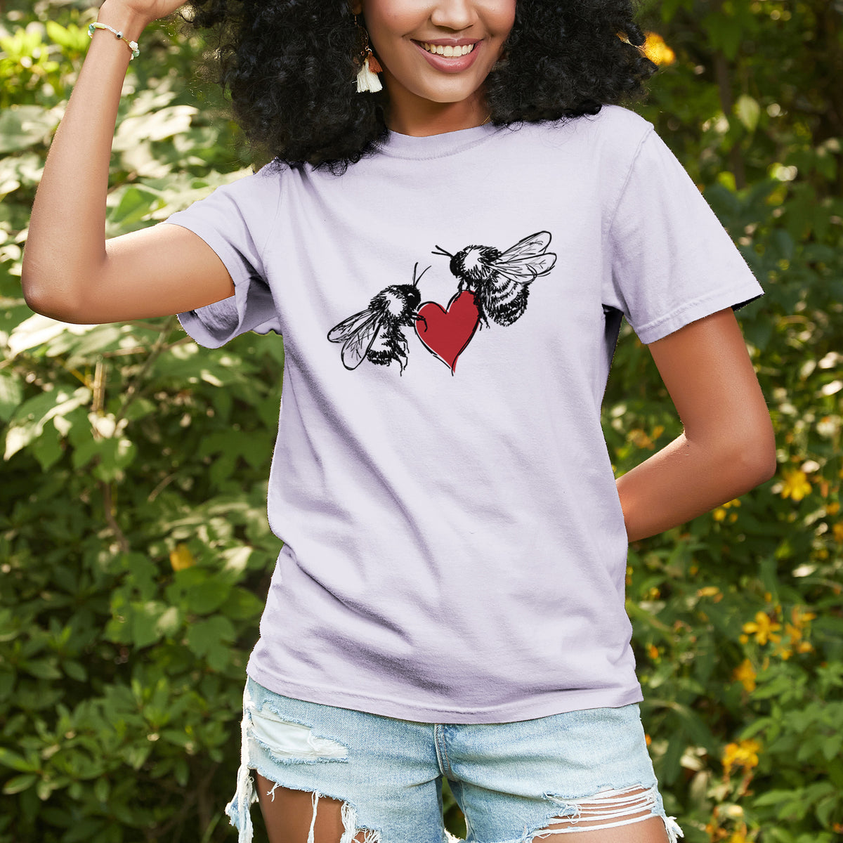 Love Bees - Unisex Comfort Colors Garment-Dyed Heavyweight T-shirt