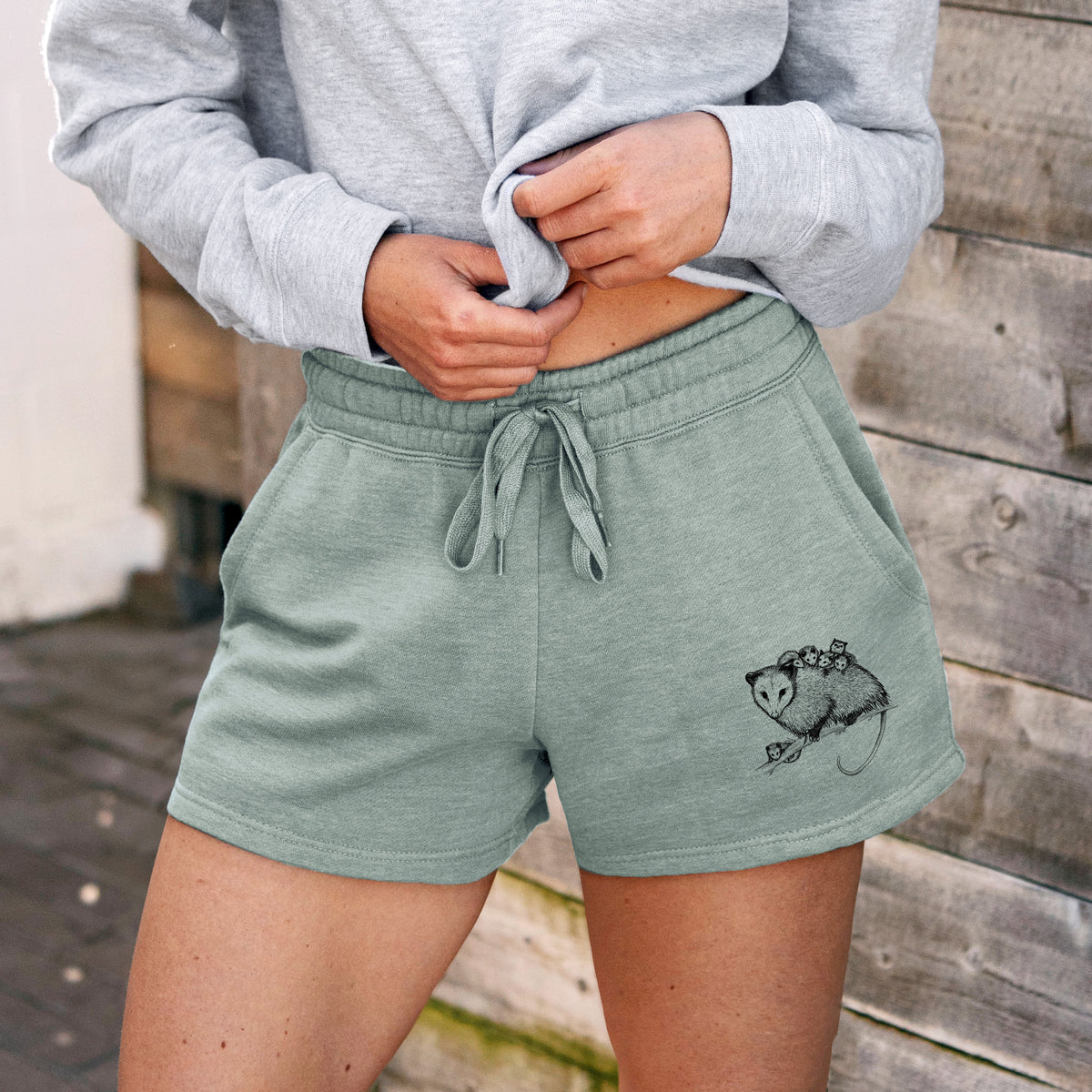 Mama Opossum with Babies - Women&#39;s Cali Wave Shorts