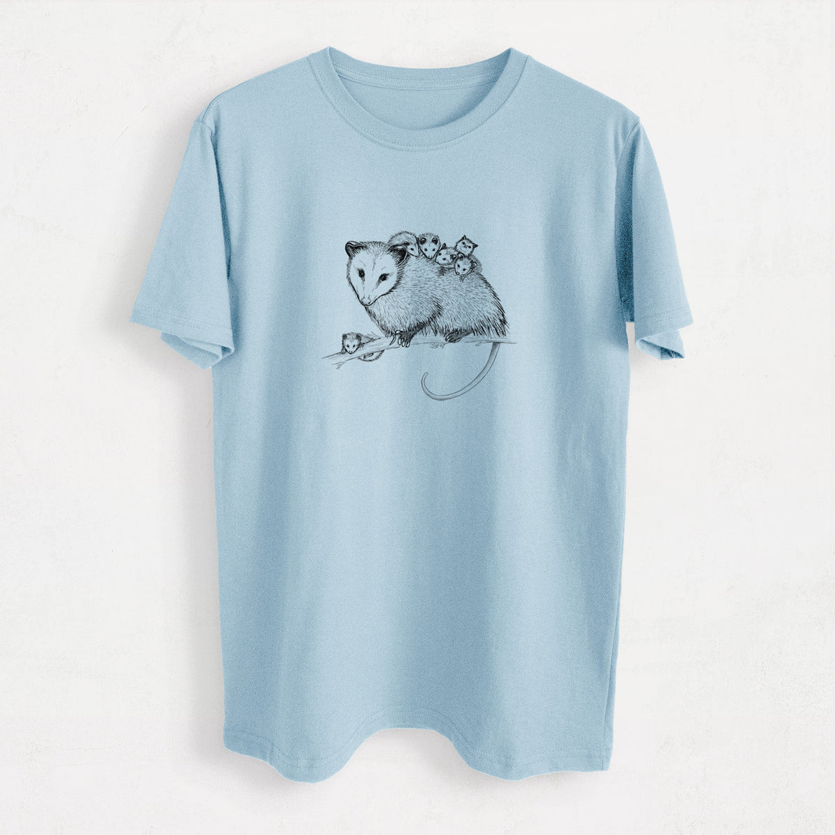 Mama Opossum with Babies - Heavyweight Men&#39;s 100% Organic Cotton Tee