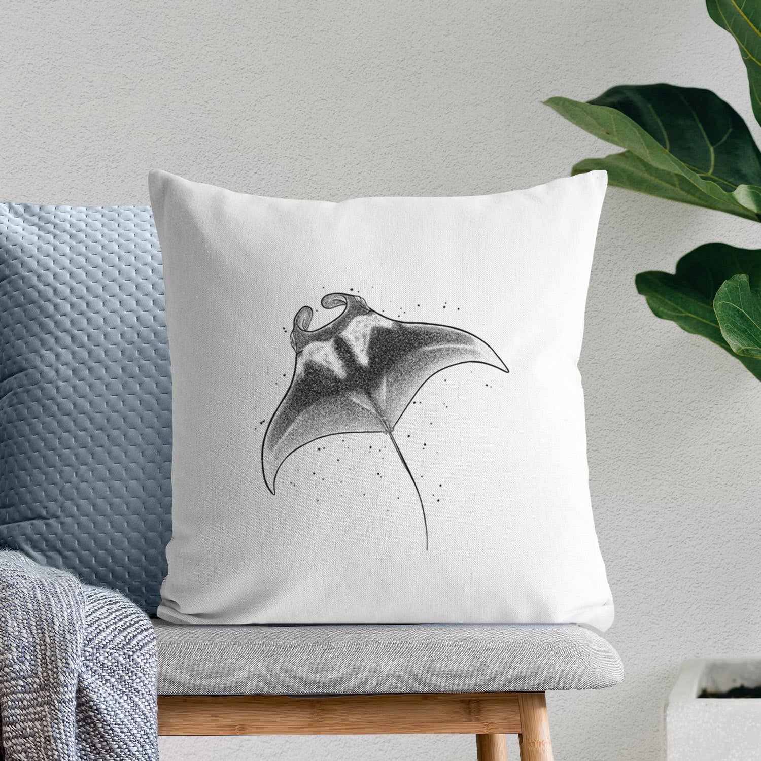 Reef Manta Ray - Ꮇonula alfredi - Throw Pillow Cover