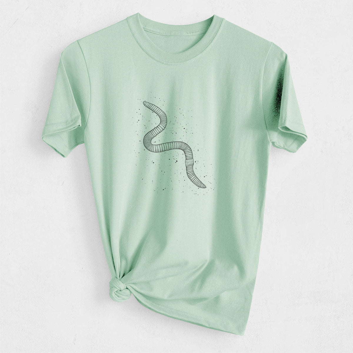 Common Earthworm - Nightcrawler - Lumbricus terrestris - Heavyweight Men&#39;s 100% Organic Cotton Tee