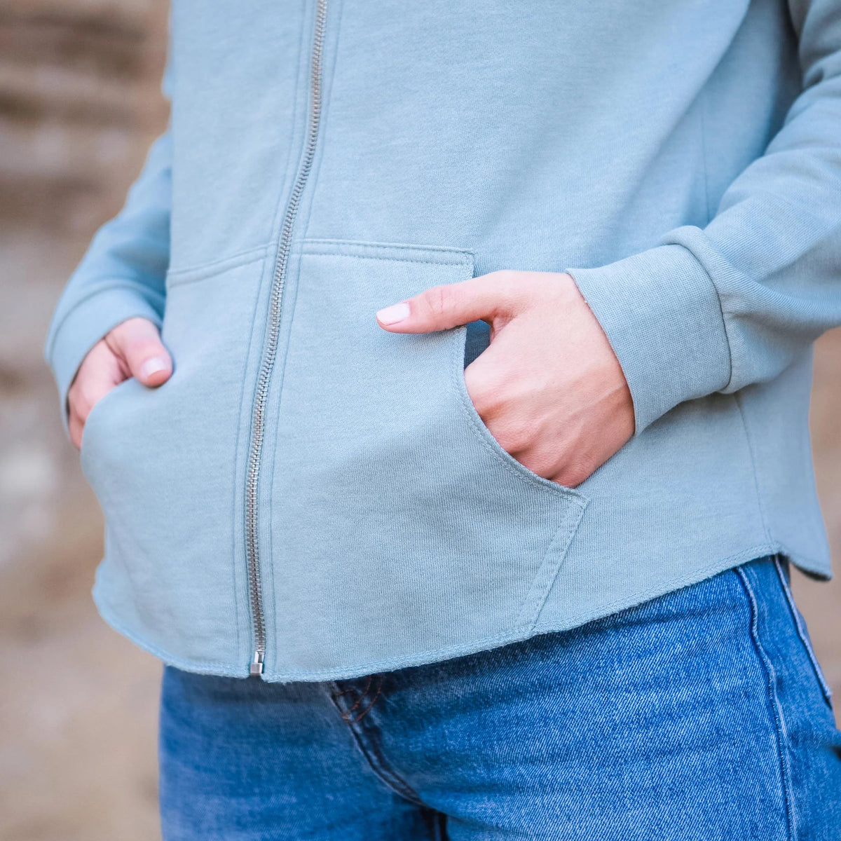 Chamomile Vibes - Women&#39;s Cali Wave Zip-Up Sweatshirt