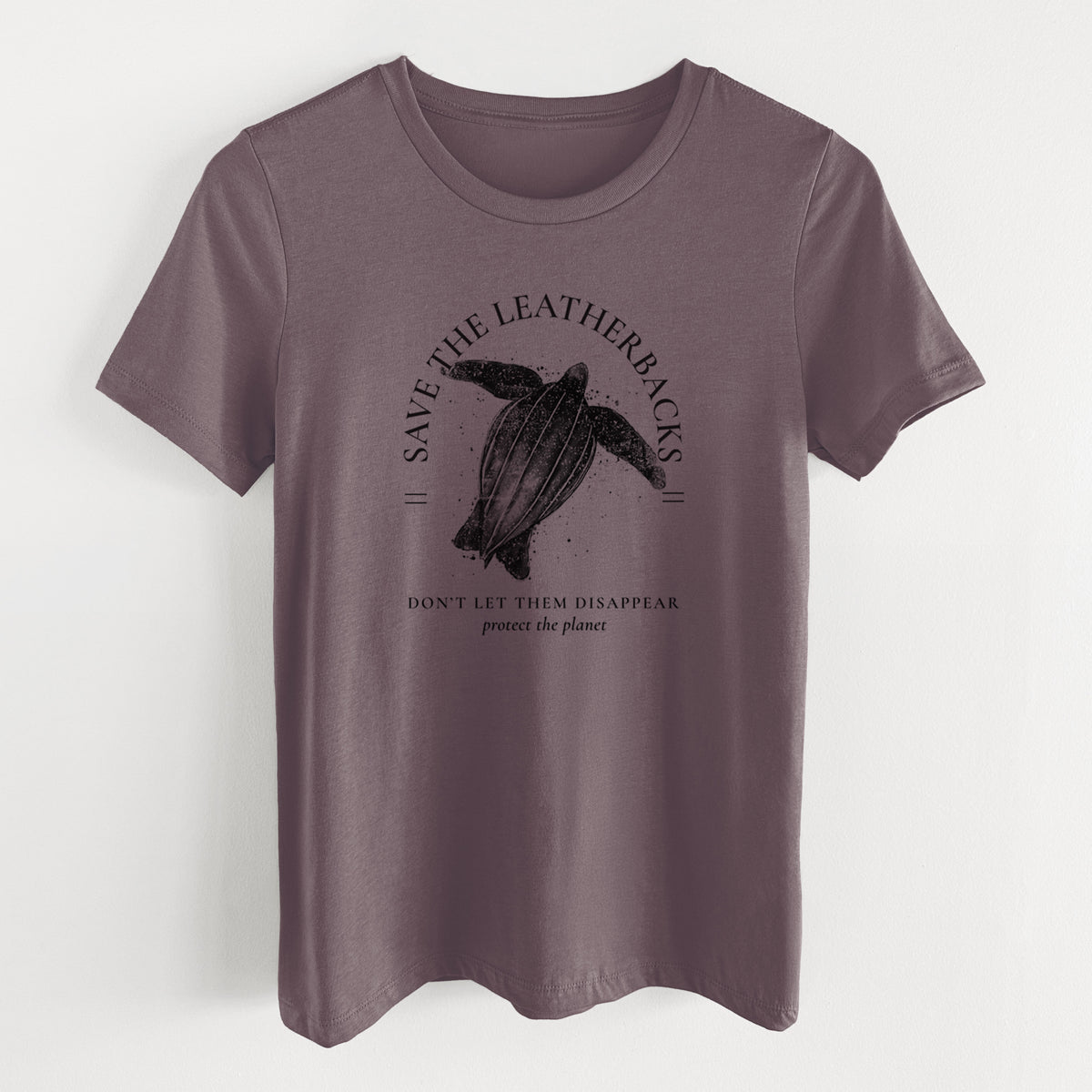 Save the Leatherbacks - Don&#39;t Let Them Disappear - Women&#39;s Lightweight Relaxed Fit 100% Cotton Crewneck