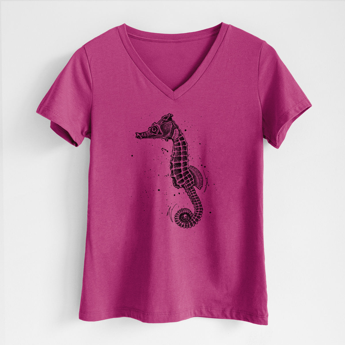 Hippocampus ingens - Pacific Seahorse - Women&#39;s Lightweight Relaxed Fit 100% Cotton V-neck