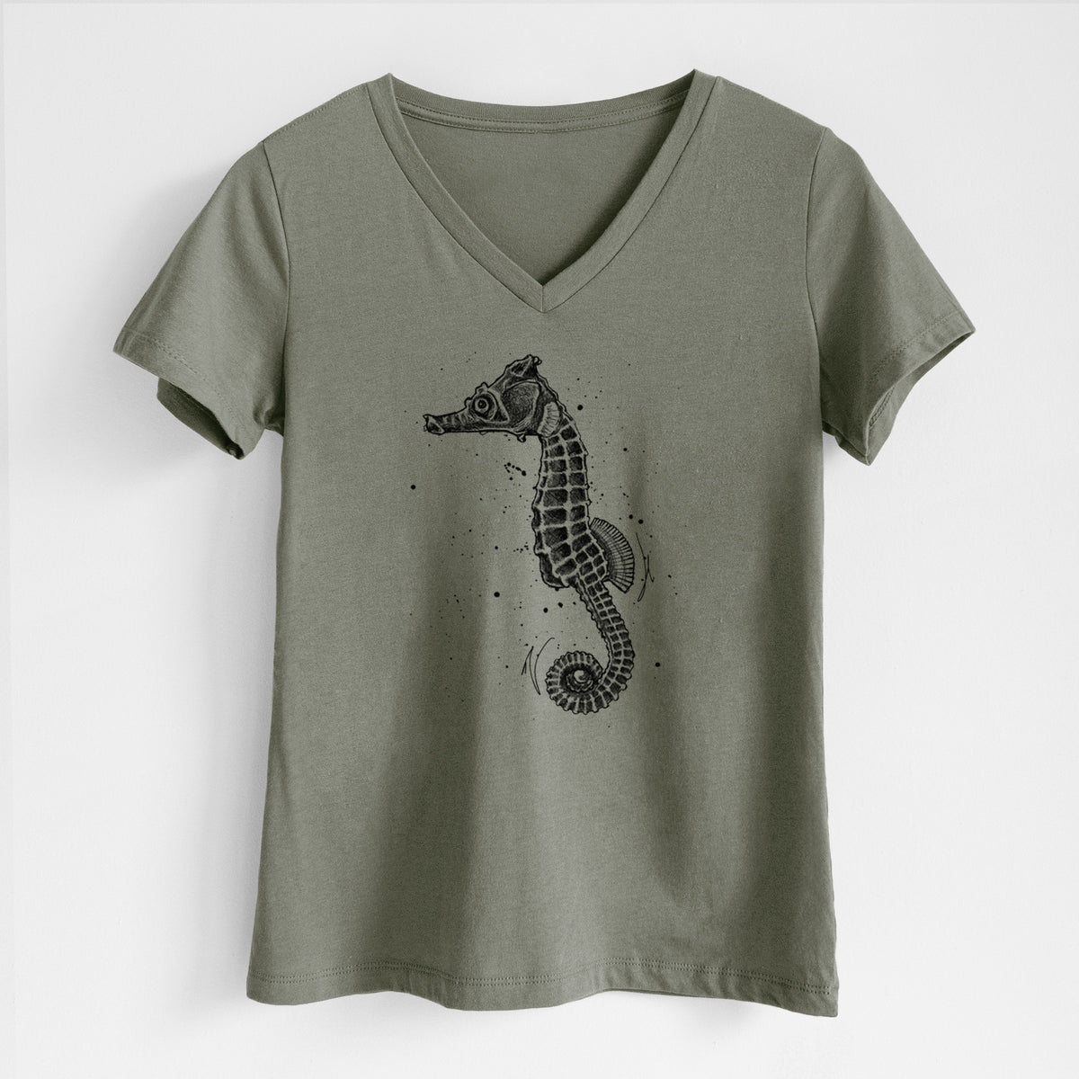 Hippocampus ingens - Pacific Seahorse - Women&#39;s Lightweight Relaxed Fit 100% Cotton V-neck