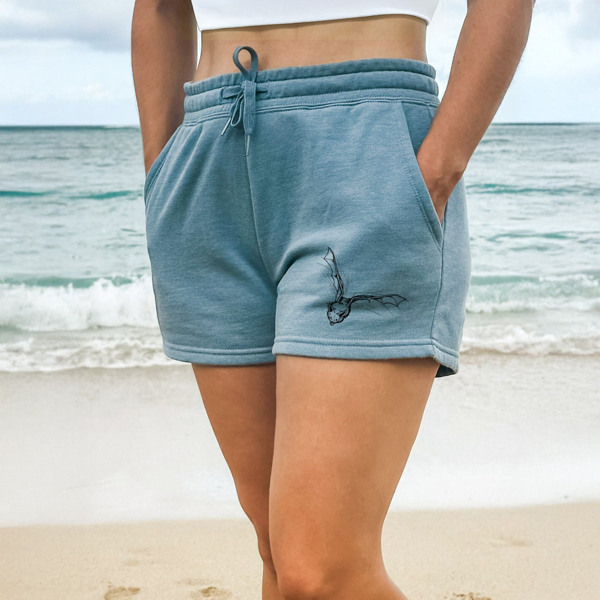 Pallid Bat - Antrozous pallidus - Women's Cali Wave Shorts