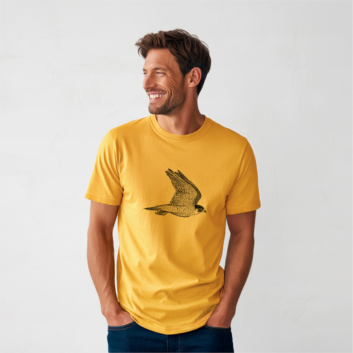Flying Peregrine - Falco peregrinus - Heavyweight Men&#39;s 100% Organic Cotton Tee