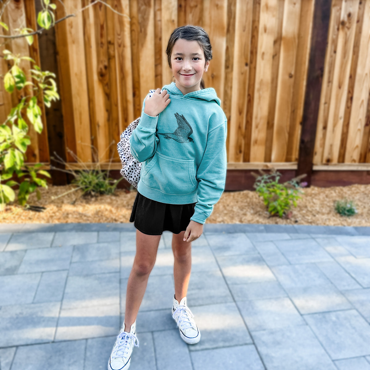 Flying Peregrine - Falco peregrinus - Youth Pigment Dyed Hoodie