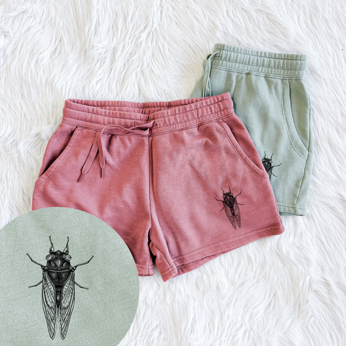 Pharoh Cicada - Magicicada septendecim - Women&#39;s Cali Wave Shorts