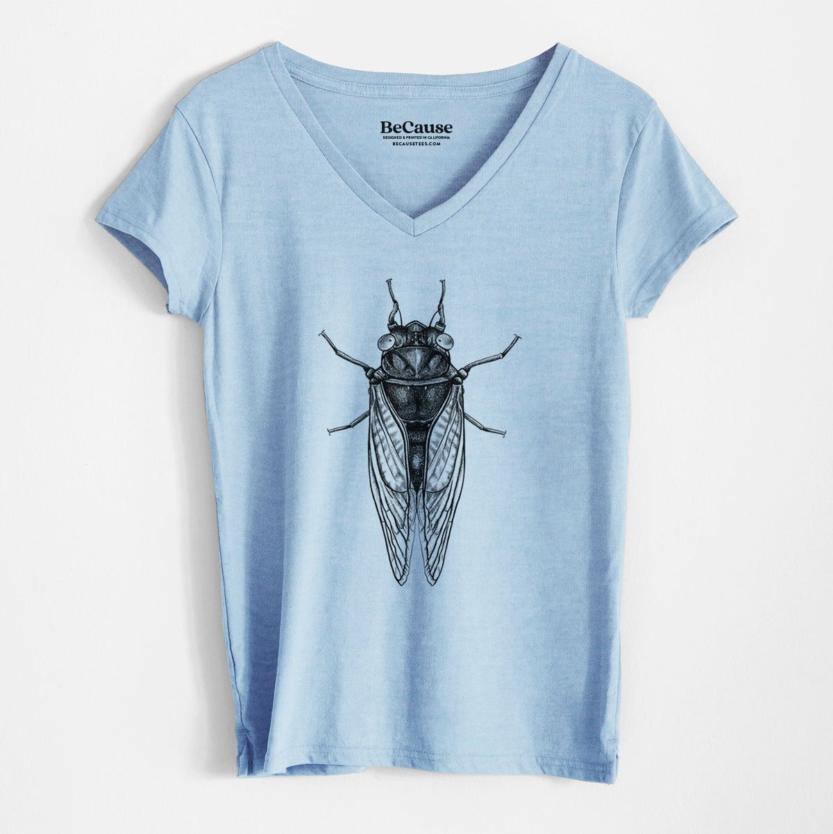 Pharoh Cicada - Magicicada septendecim - Women&#39;s 100% Recycled V-neck