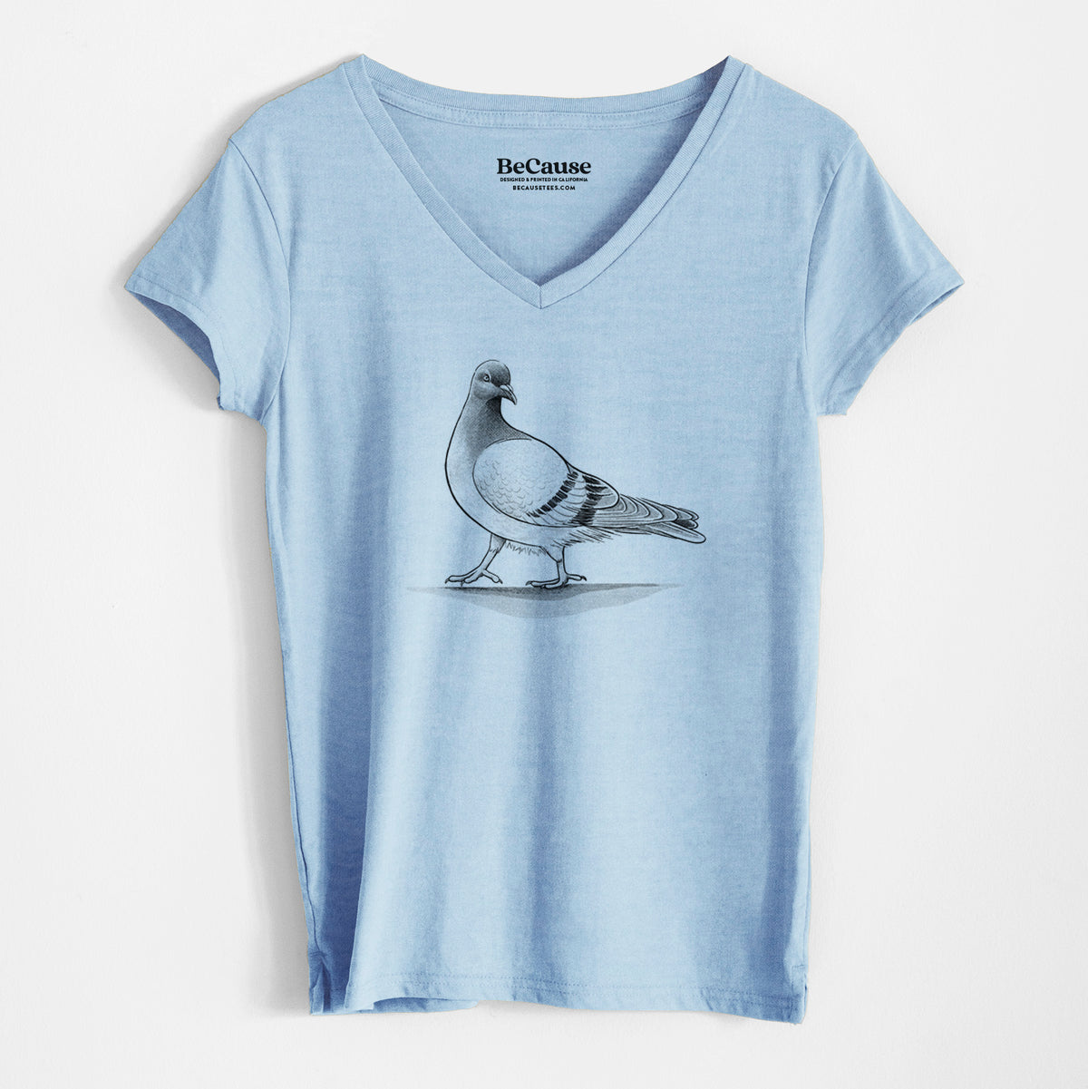 Pigeon / City Dove - Columba livia domestica - Women&#39;s 100% Recycled V-neck