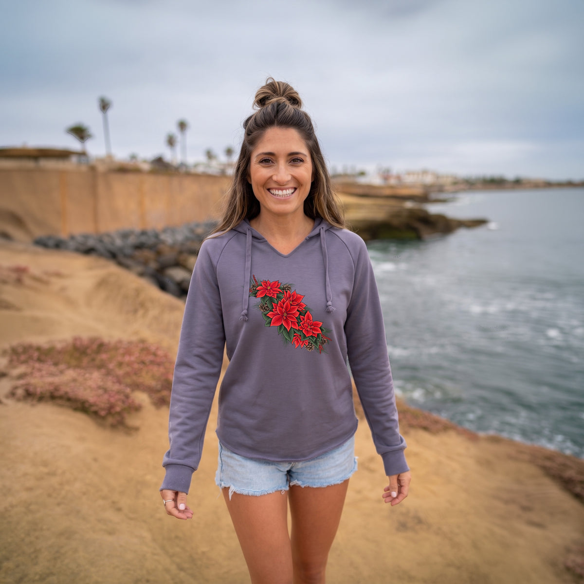 Winter Poinsettias - Euphorbia pulcherrima - Cali Wave Hooded Sweatshirt