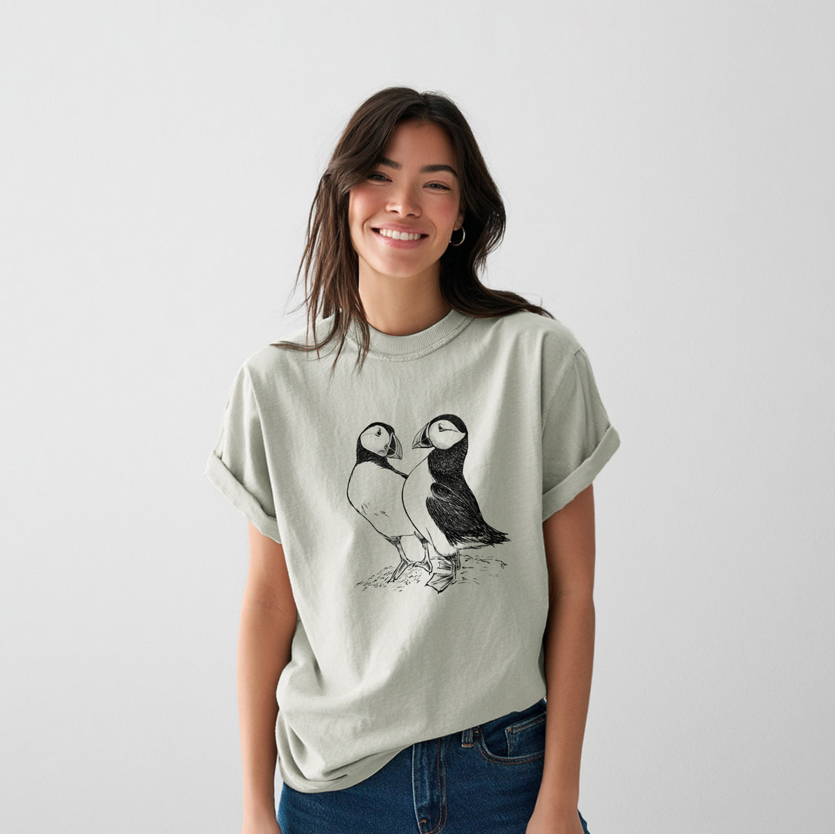 Atlantic Puffins Pair - Fratercula arctica - Heavyweight Men&#39;s 100% Organic Cotton Tee