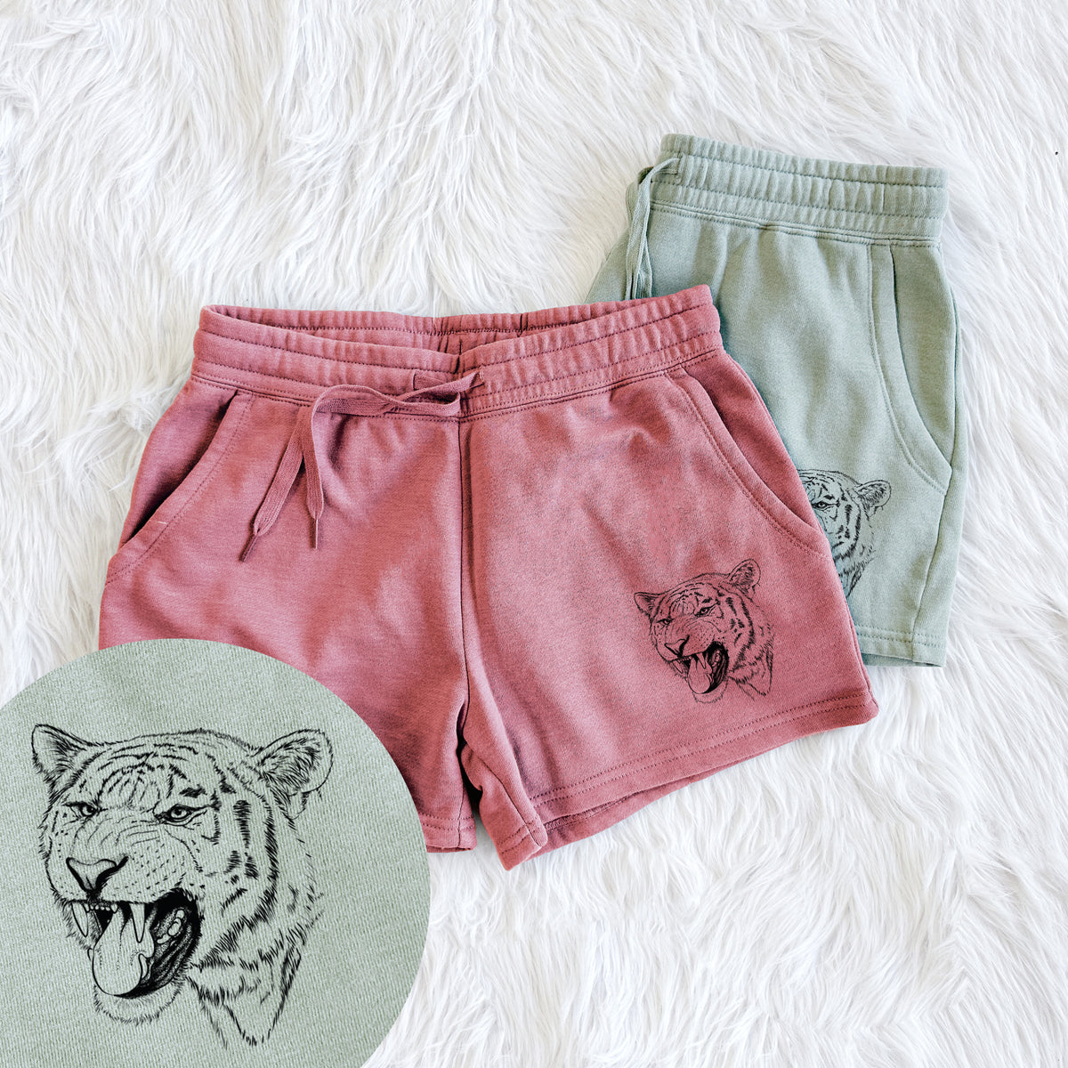 Siberian Tiger - Panthera tigris altaica - Women&#39;s Cali Wave Shorts
