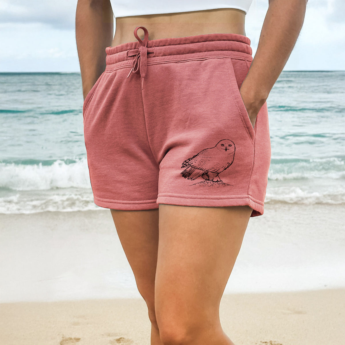 Snowy Owl - Bubo scandiacus - Women&#39;s Cali Wave Shorts