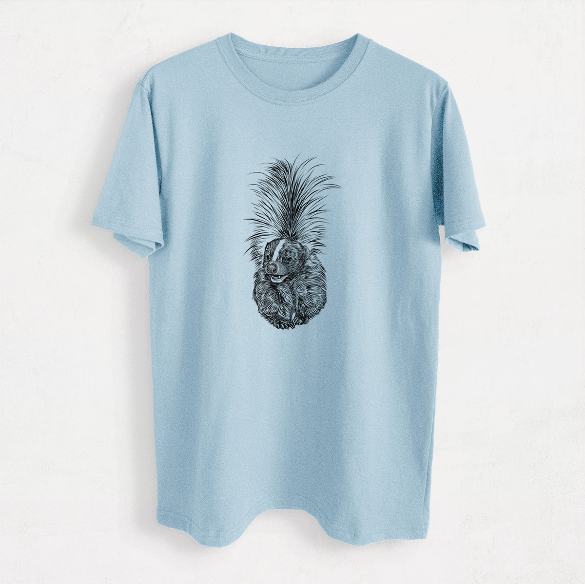 Striped Skunk - Mephitis mephitis - Heavyweight Men&#39;s 100% Organic Cotton Tee