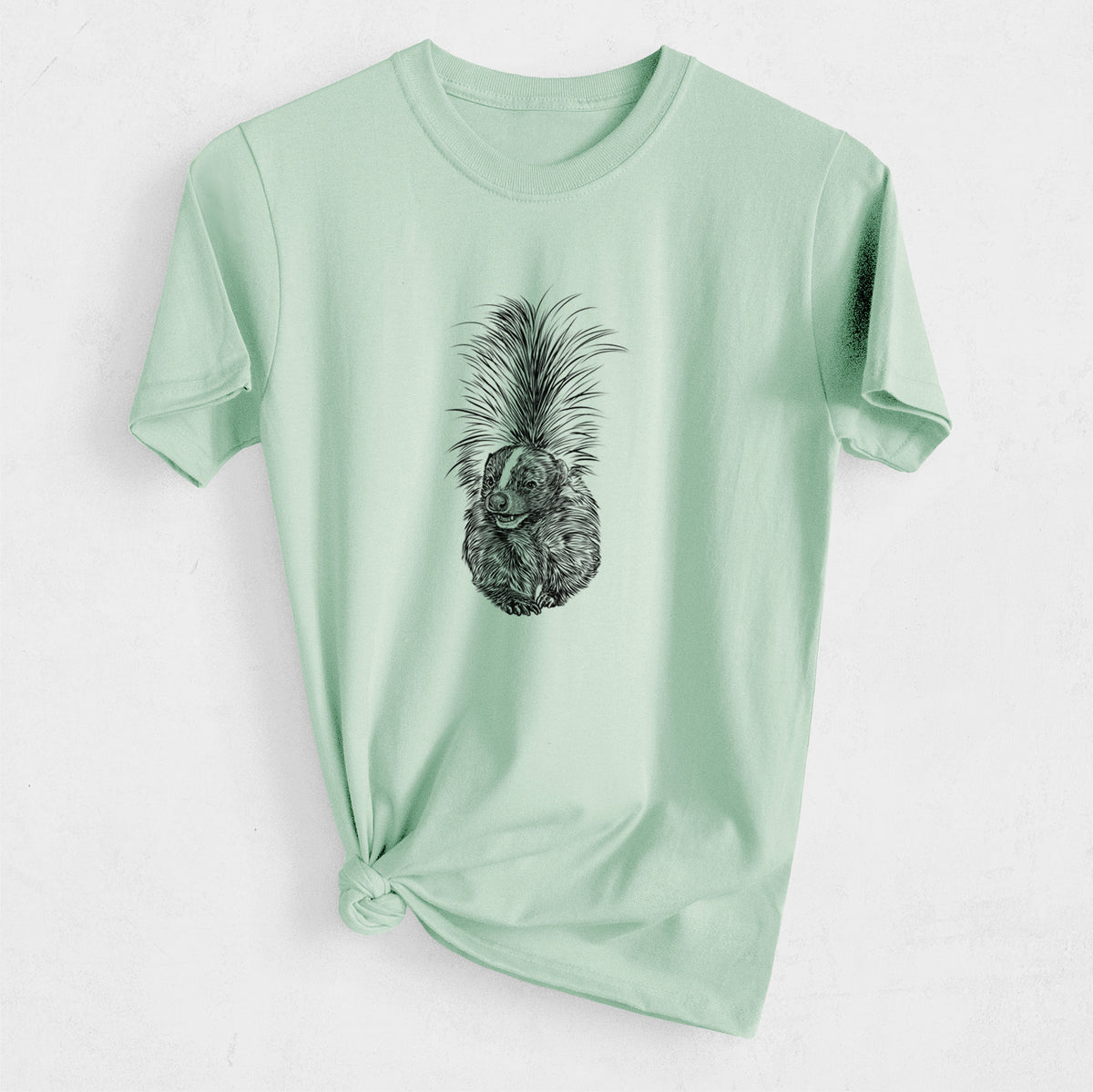 Striped Skunk - Mephitis mephitis - Heavyweight Men&#39;s 100% Organic Cotton Tee