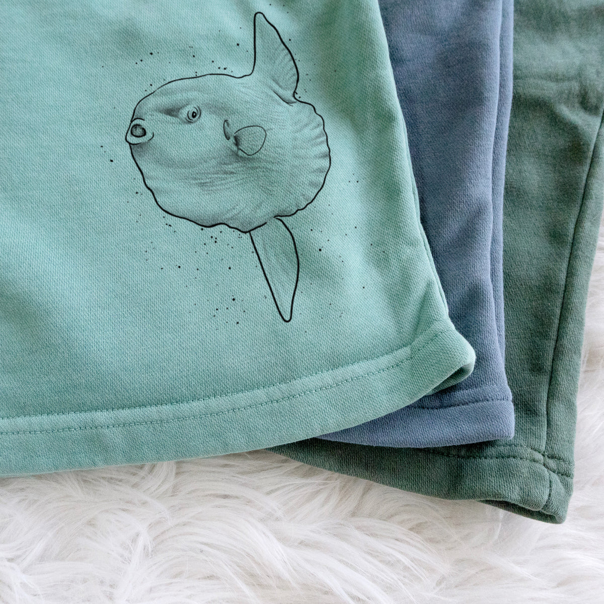 Ocean Sunfish - Mola mola - Unisex Pigment Dyed Shorts