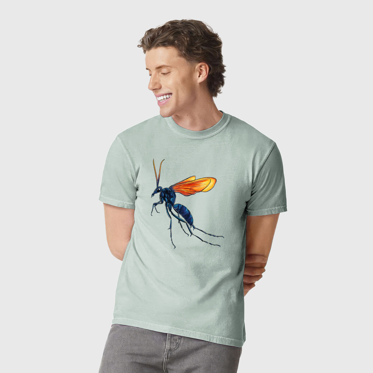 Tarantula Hawk Wasp - Pepsis grossa - Unisex Comfort Colors Garment-Dyed Heavyweight T-shirt