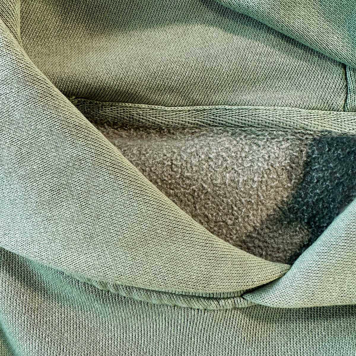 Common Loon - Gavia immer  - Urban Heavyweight Hoodie