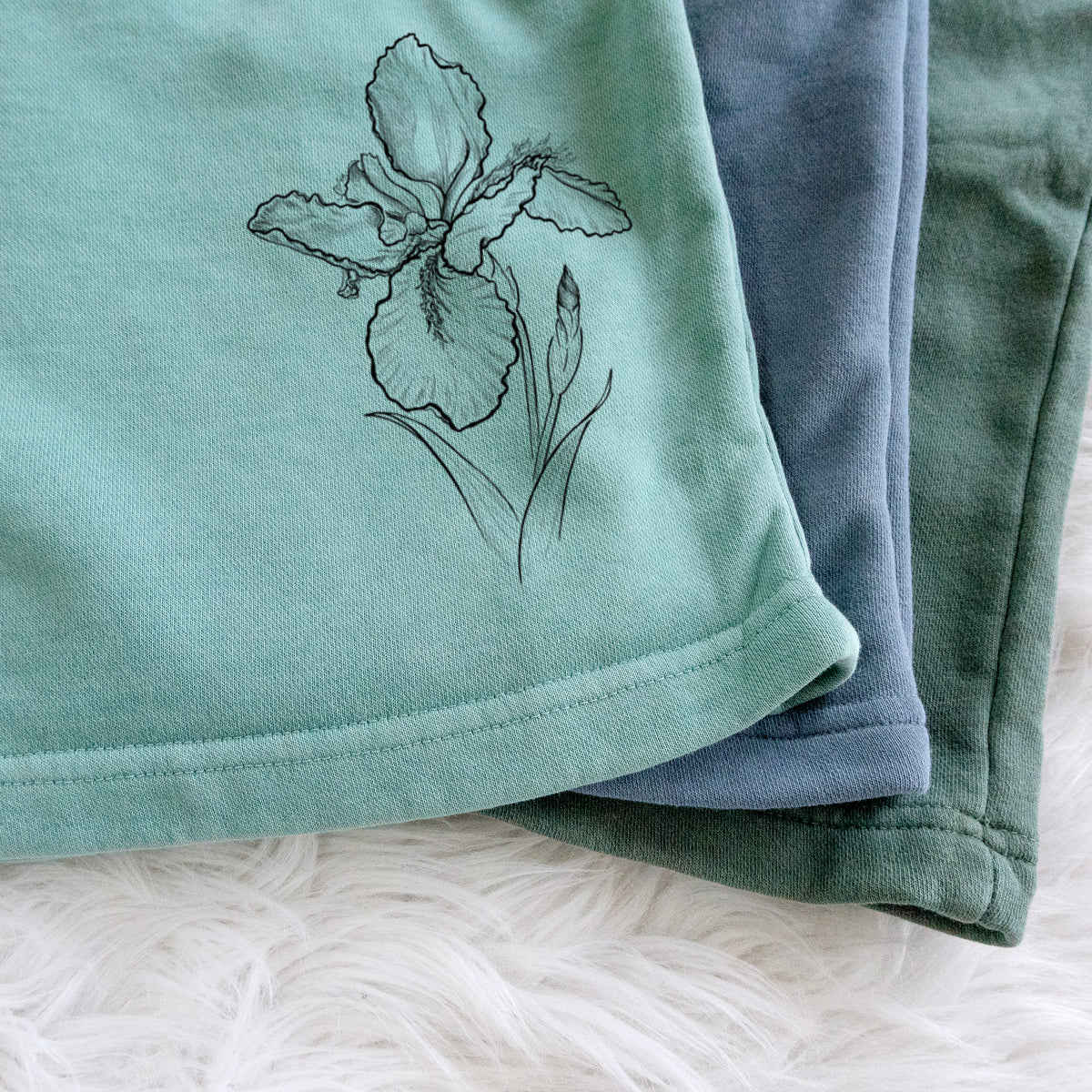 Wall Iris - Iris tectorum - Unisex Pigment Dyed Shorts