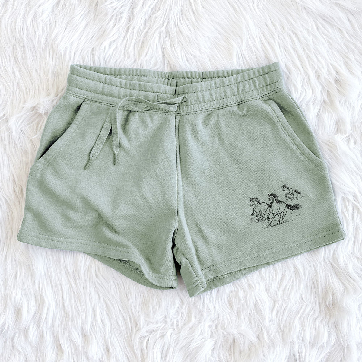 Wild Horses Running - Women's Cali Wave Shorts