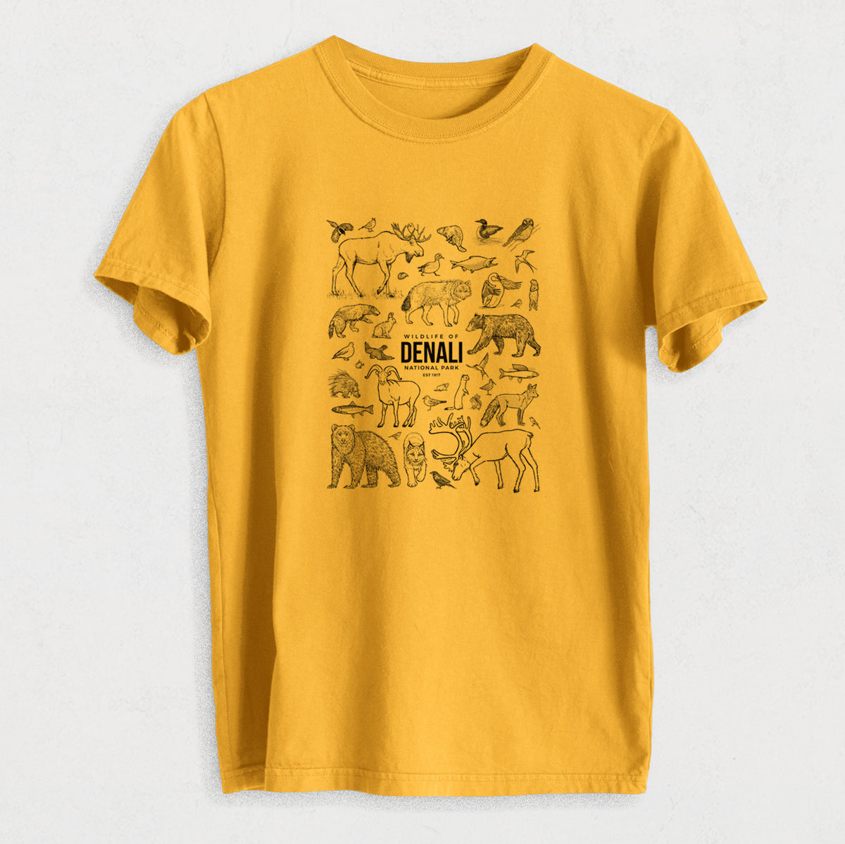 Wildlife of Denali National Park - Heavyweight Men&#39;s 100% Organic Cotton Tee