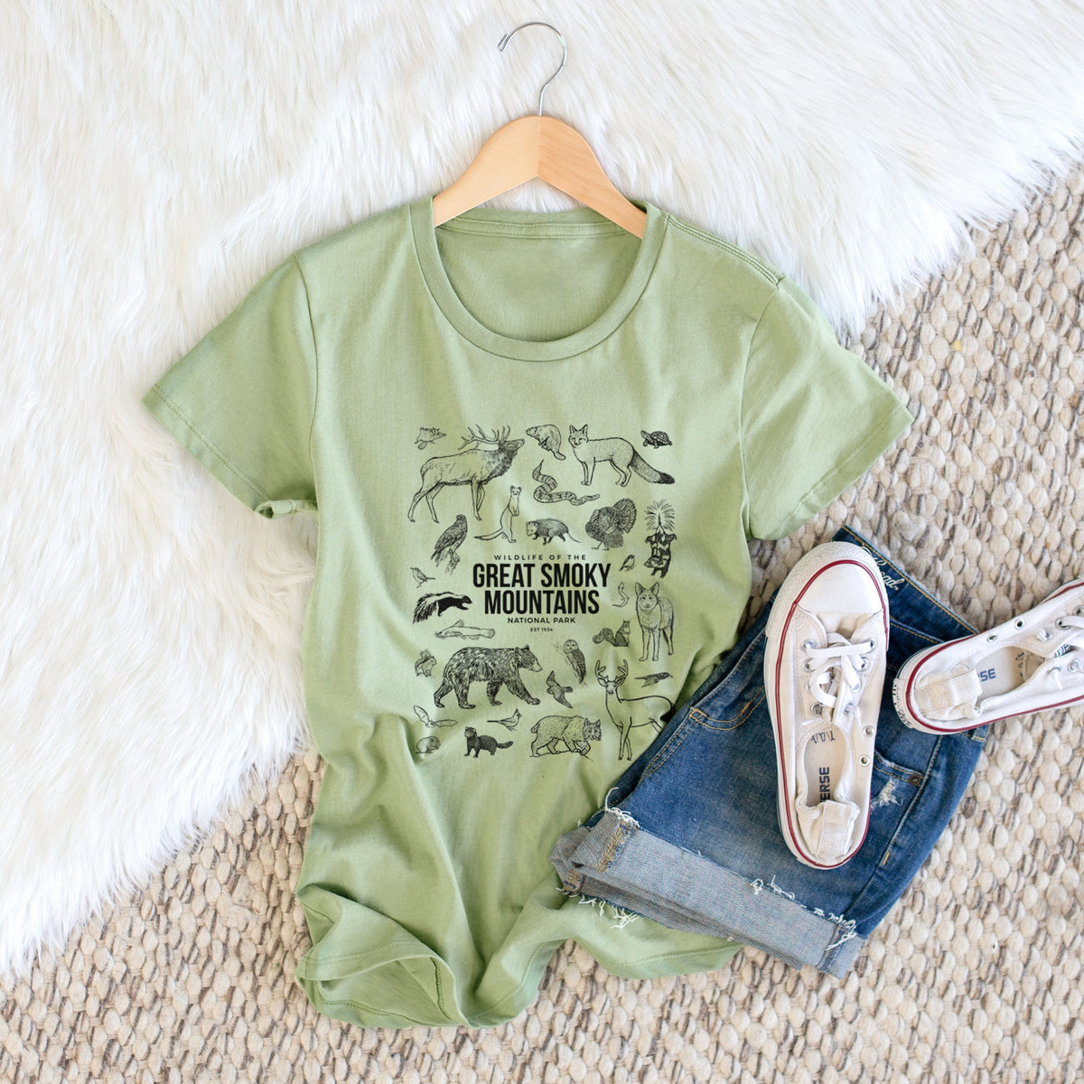 Wildlife of the Great Smoky Mountains National Park - Women&#39;s Crewneck - Made in USA - 100% Organic Cotton