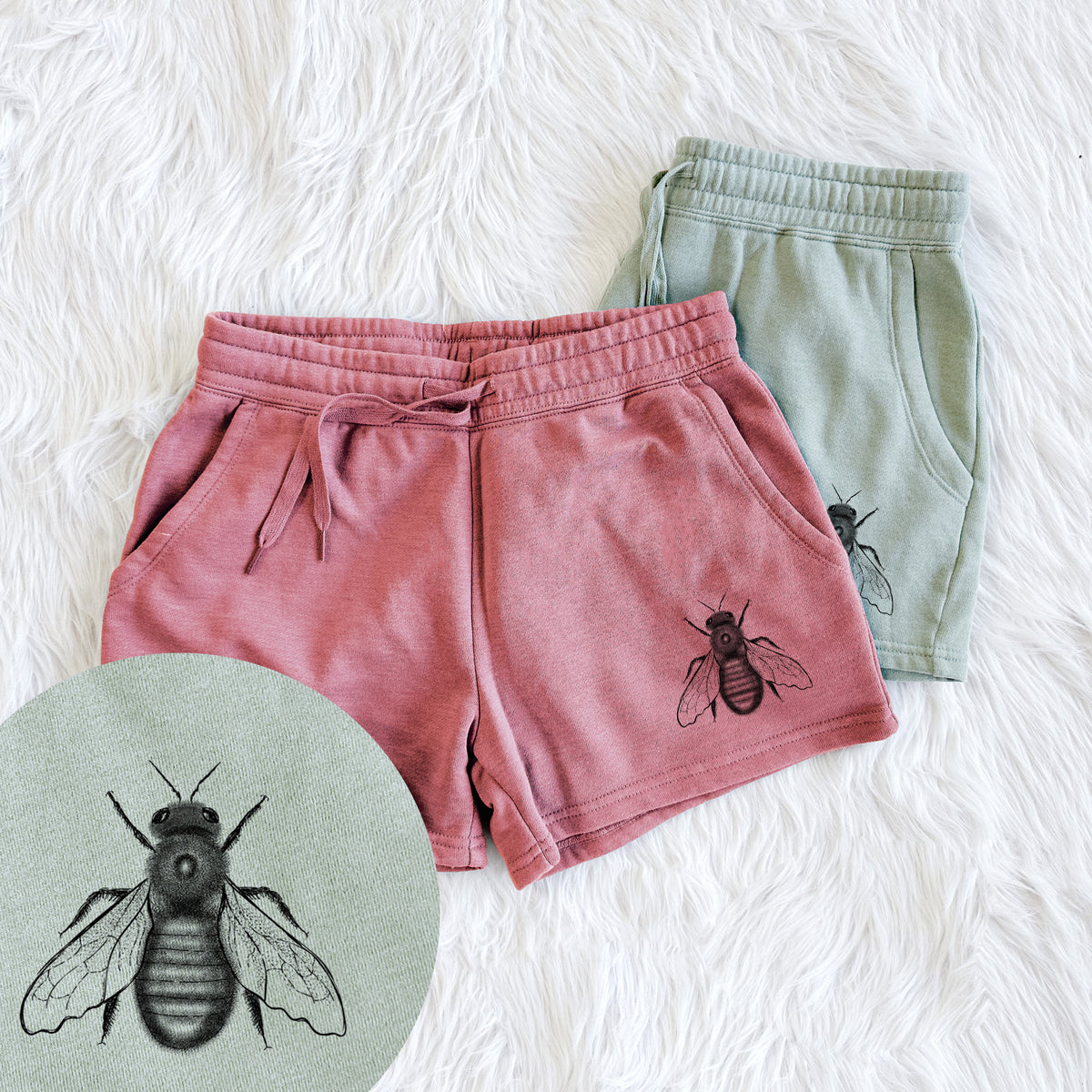 Xylocopa Virginica - Carpenter Bee - Women&#39;s Cali Wave Shorts