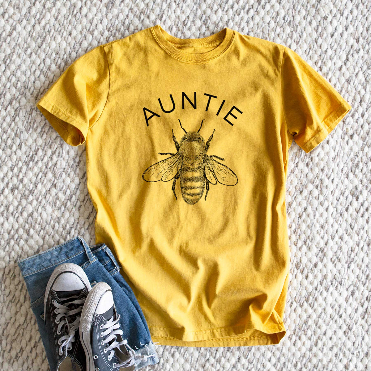 Auntie Bee - Heavyweight Men&#39;s 100% Organic Cotton Tee
