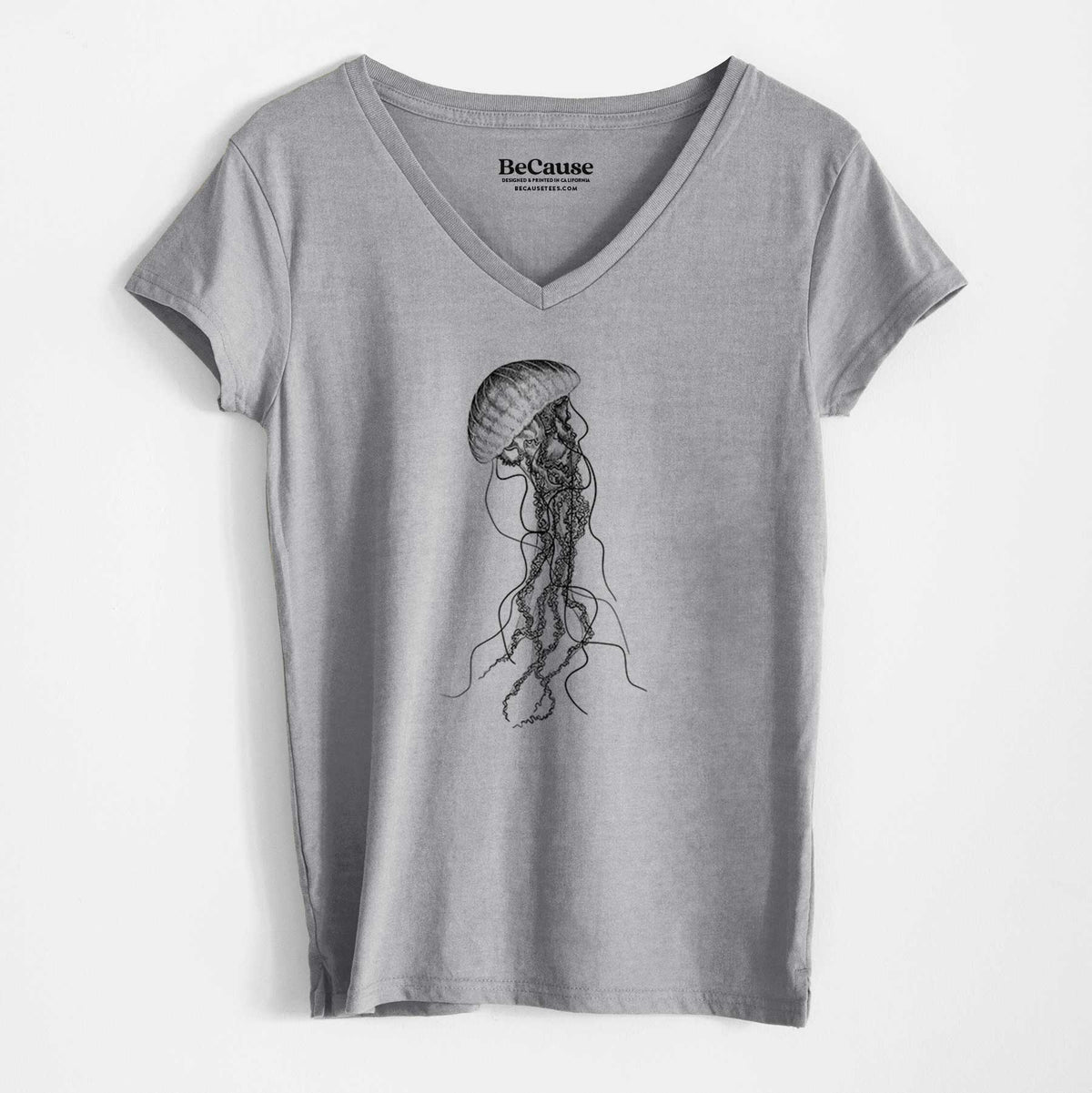 Black Sea Nettle Jellyfish - Chrysaora achlyos - Women&#39;s 100% Recycled V-neck