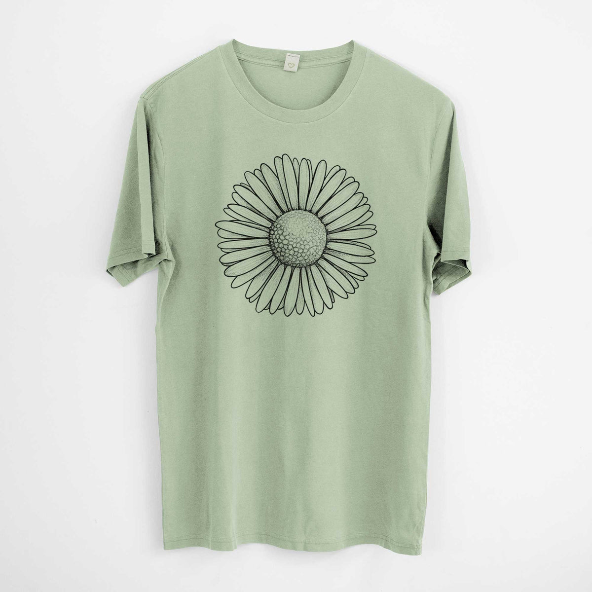 Bellis perennis - The Common Daisy -  Mineral Wash 100% Organic Cotton Short Sleeve