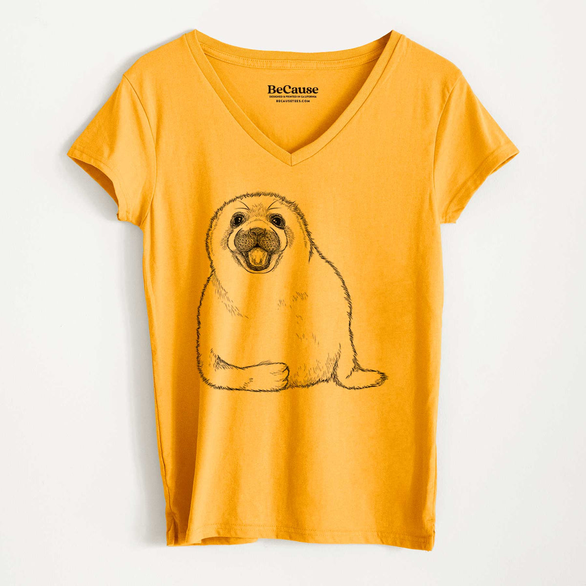 Harp Seal Pup - Pagophilus groenlandicus - Women&#39;s 100% Recycled V-neck