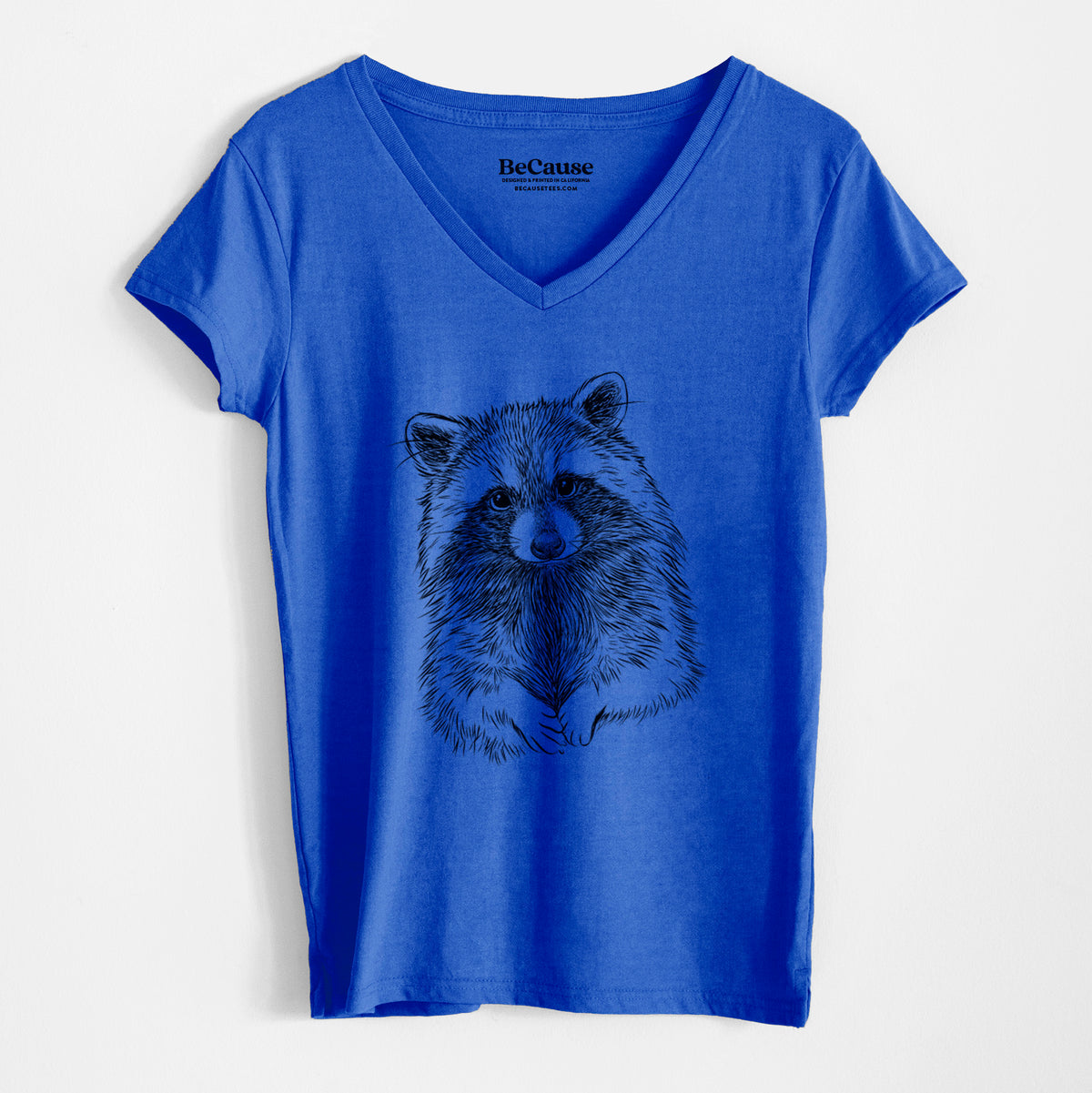 Raccoon - Procyon lotor - Women&#39;s 100% Recycled V-neck