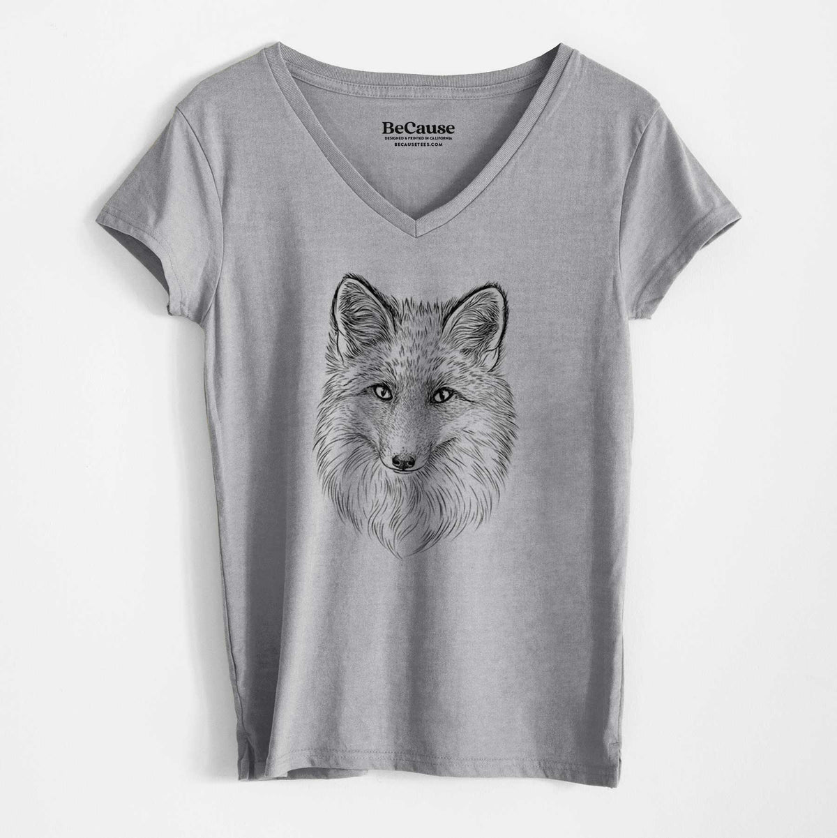 Red Fox - Vulpes vulpes - Women&#39;s 100% Recycled V-neck